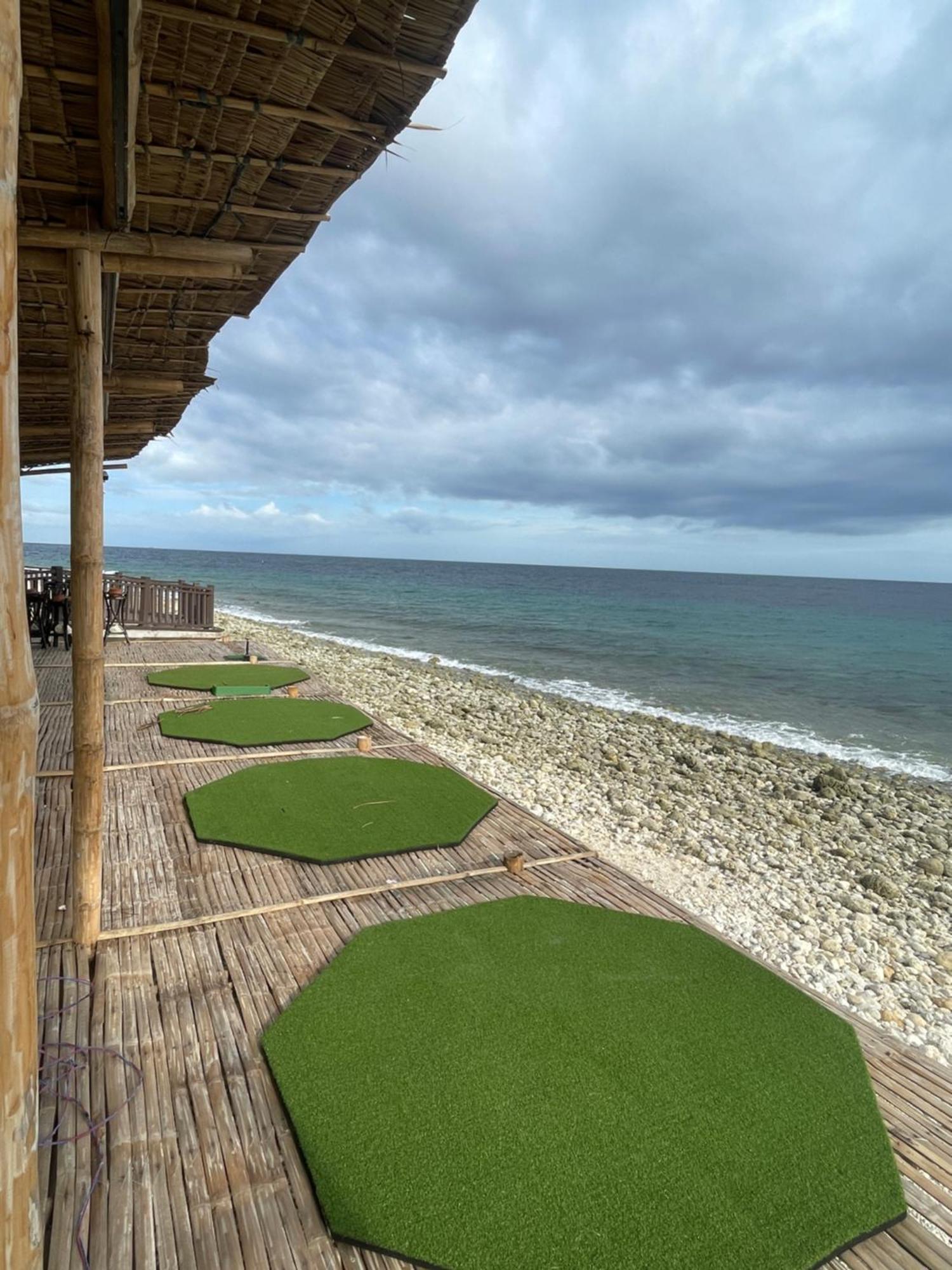 W Golf Resort Ослоб Екстер'єр фото